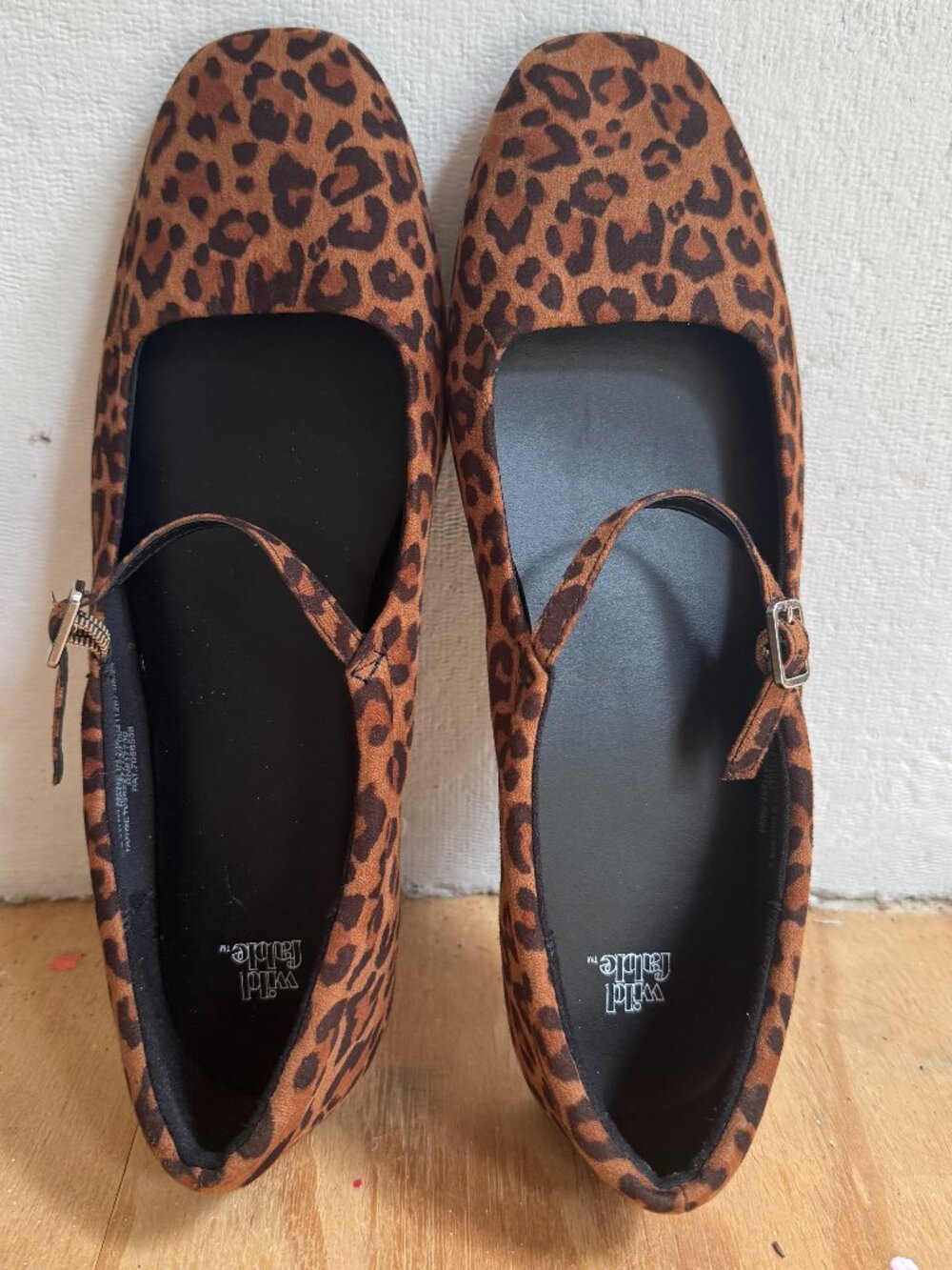 Wild Fable Leopard Print Mary Jane Flats Women’s Size 9.5